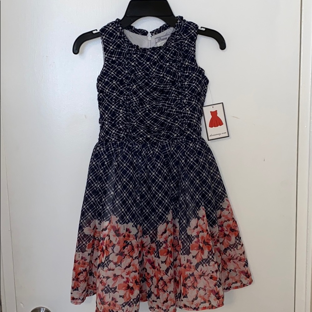 Girls dress